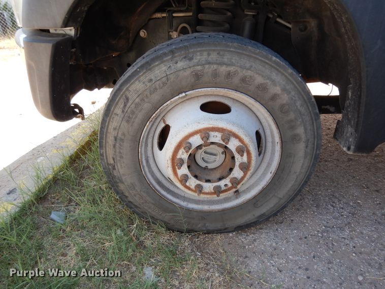 image for item DG6854 2014 Ford F550 Super Duty  bucket truck