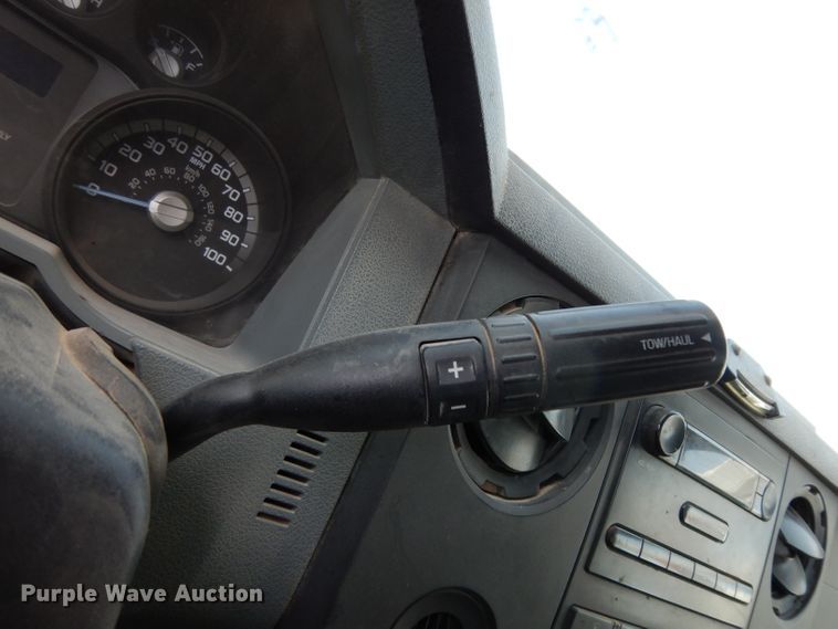 image for item DG6855 2012 Ford F550 Super Duty  bucket truck