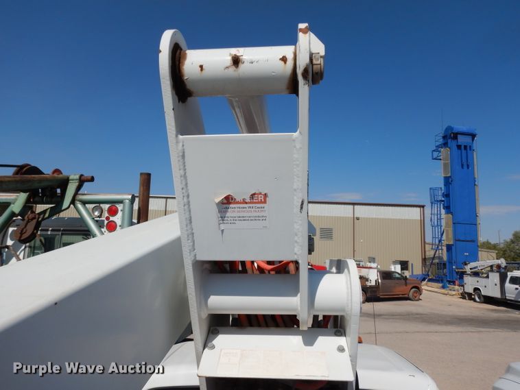 image for item DG6855 2012 Ford F550 Super Duty  bucket truck