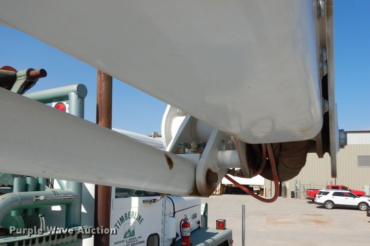 image for item DG6855 2012 Ford F550 Super Duty  bucket truck