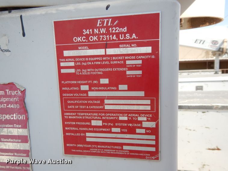 image for item DG6855 2012 Ford F550 Super Duty  bucket truck