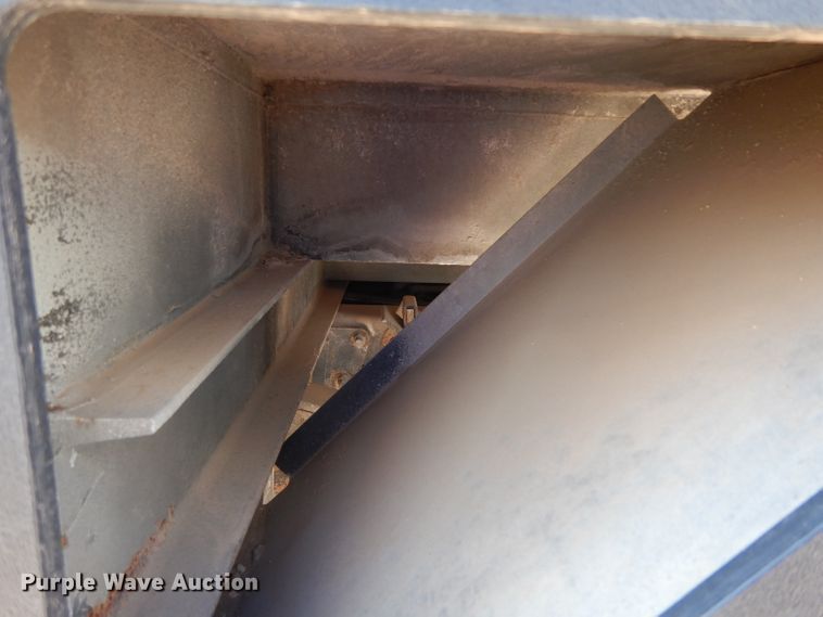 image for item DG6855 2012 Ford F550 Super Duty  bucket truck