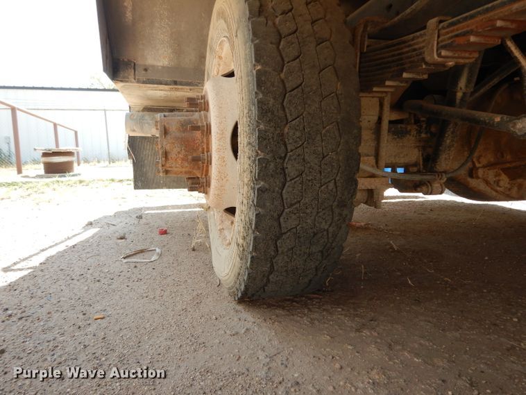 image for item DG6855 2012 Ford F550 Super Duty  bucket truck