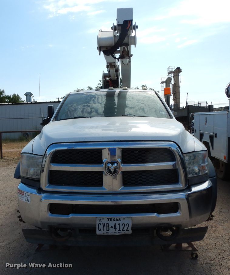 image for item DG6856 2013 Dodge Ram 5500  bucket truck