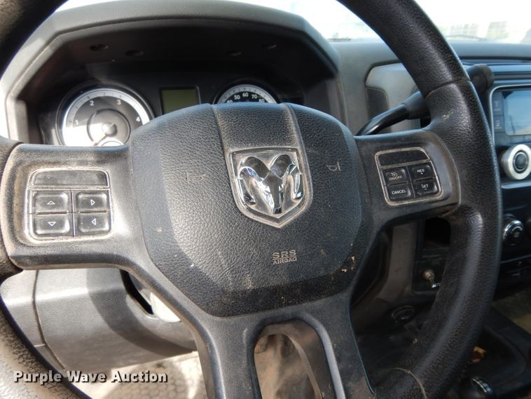 image for item DG6856 2013 Dodge Ram 5500  bucket truck