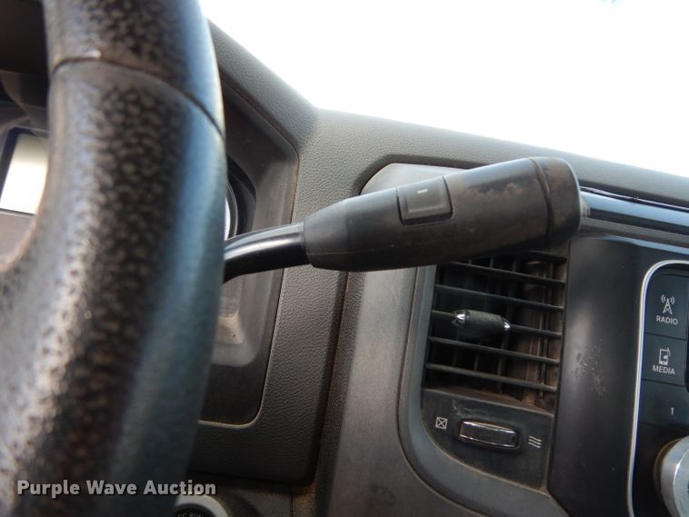 image for item DG6856 2013 Dodge Ram 5500  bucket truck