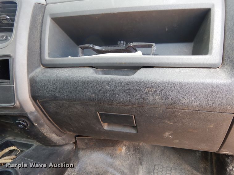 image for item DG6856 2013 Dodge Ram 5500  bucket truck