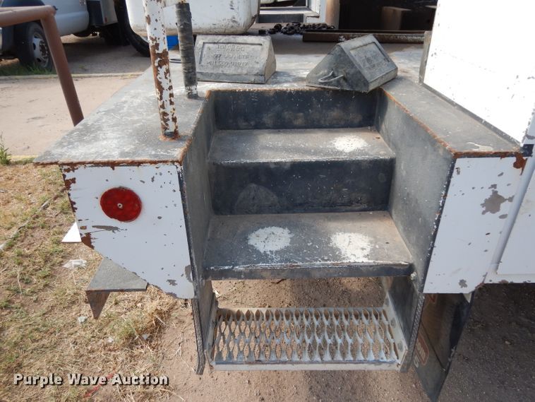 image for item DG6856 2013 Dodge Ram 5500  bucket truck