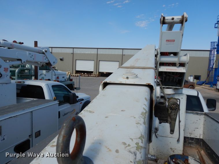 image for item DG6856 2013 Dodge Ram 5500  bucket truck