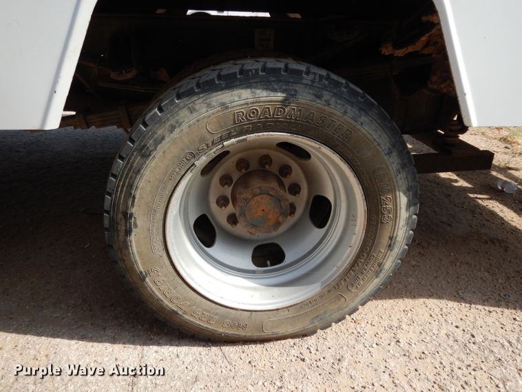 image for item DG6856 2013 Dodge Ram 5500  bucket truck