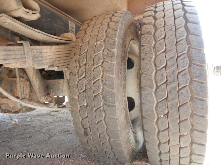 image for item DG6856 2013 Dodge Ram 5500  bucket truck
