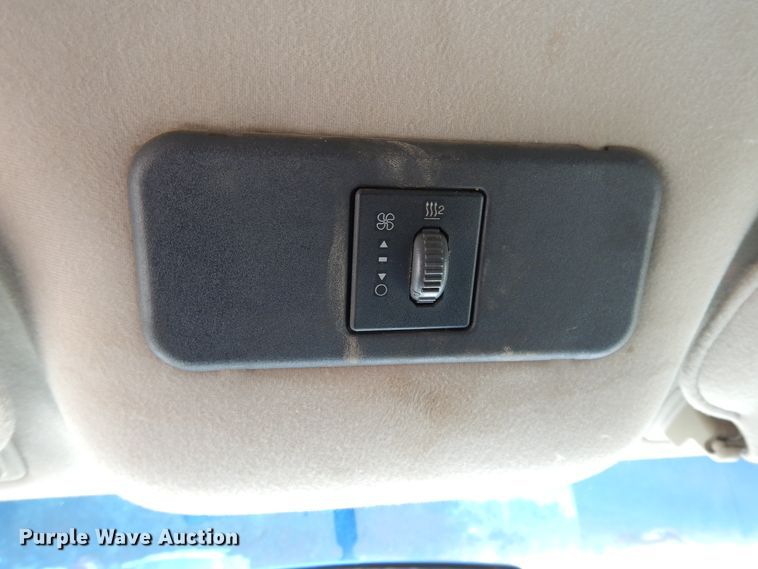 image for item DG7833 2009 Chevrolet C4500  Crew Cab flatbed truck