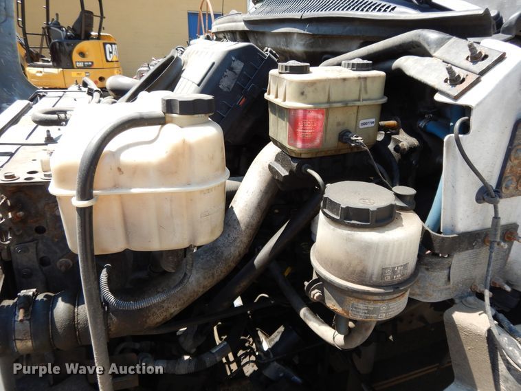 image for item DG7833 2009 Chevrolet C4500  Crew Cab flatbed truck