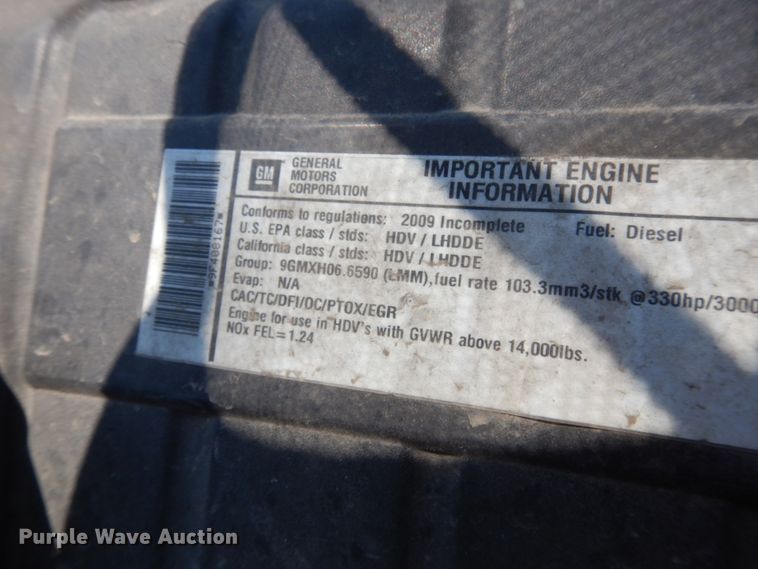 image for item DG7833 2009 Chevrolet C4500  Crew Cab flatbed truck