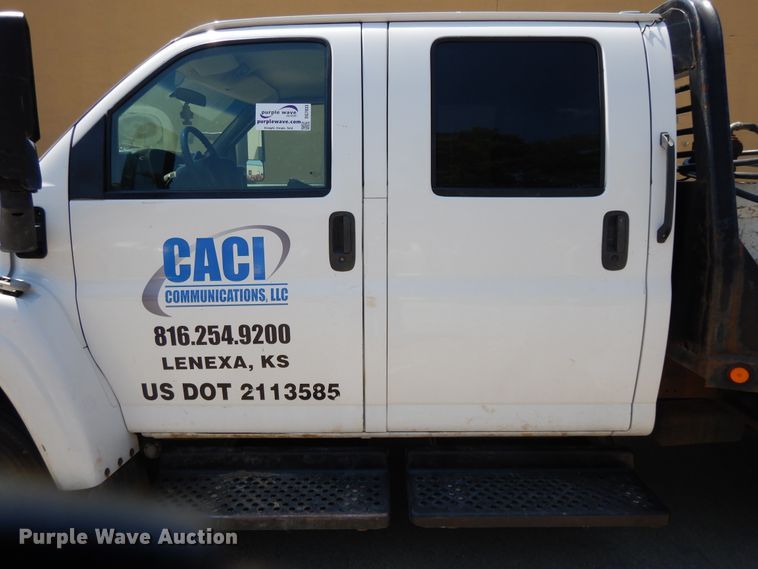 image for item DG7833 2009 Chevrolet C4500  Crew Cab flatbed truck