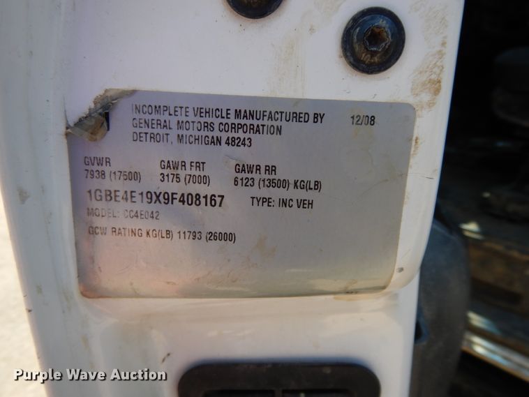 image for item DG7833 2009 Chevrolet C4500  Crew Cab flatbed truck