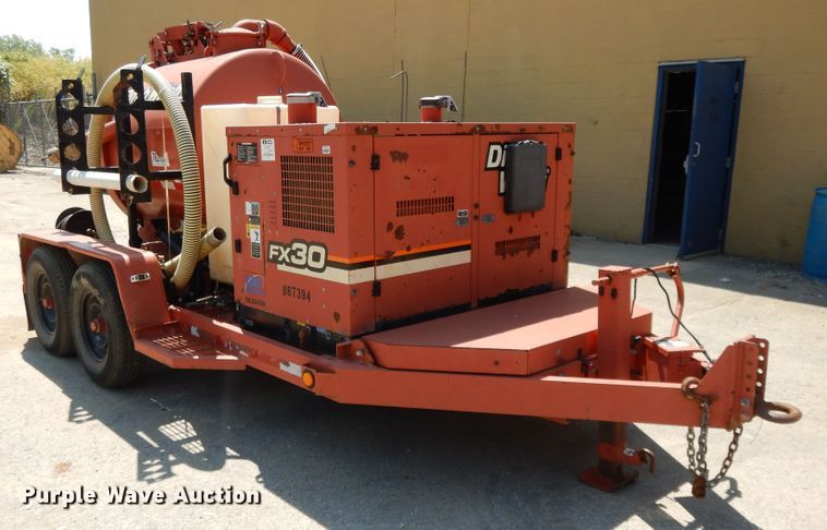 image for item DG7834 2011 Ditch Witch FX30 vaccum excavator