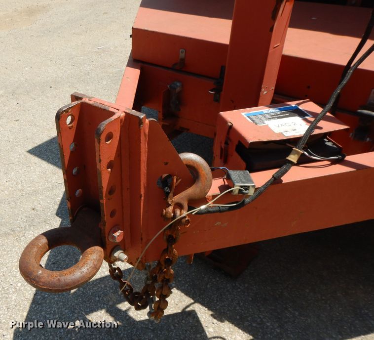image for item DG7834 2011 Ditch Witch FX30 vaccum excavator