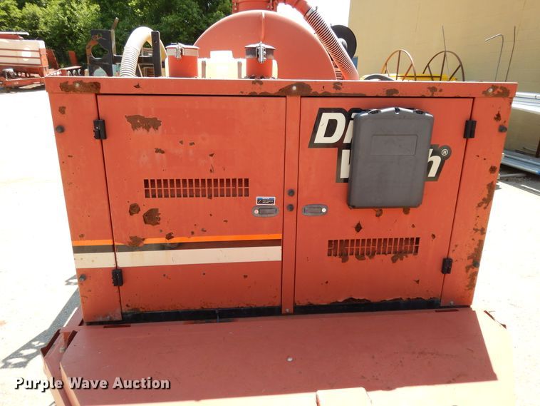 image for item DG7834 2011 Ditch Witch FX30 vaccum excavator