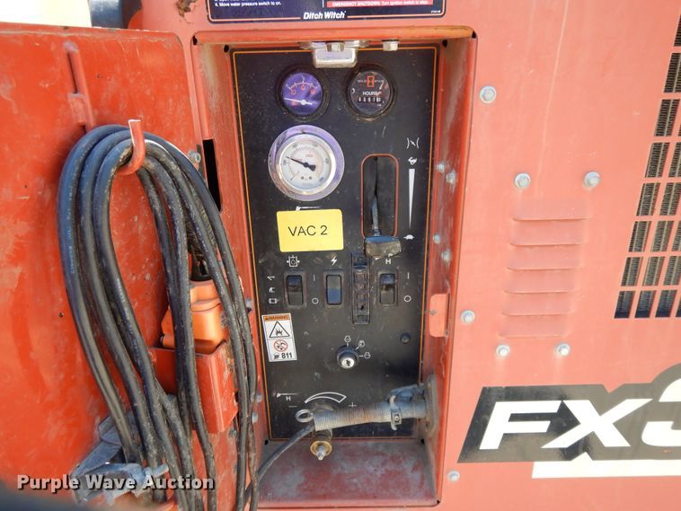 image for item DG7834 2011 Ditch Witch FX30 vaccum excavator