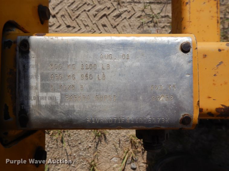 image for item DG7964 2001 Vermeer SC252 stump grinder