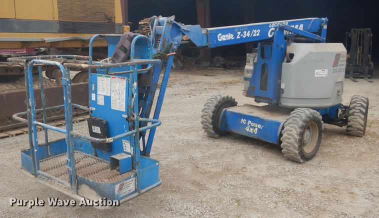 image for item DG7982 2007 Genie Z34/22  boom lift