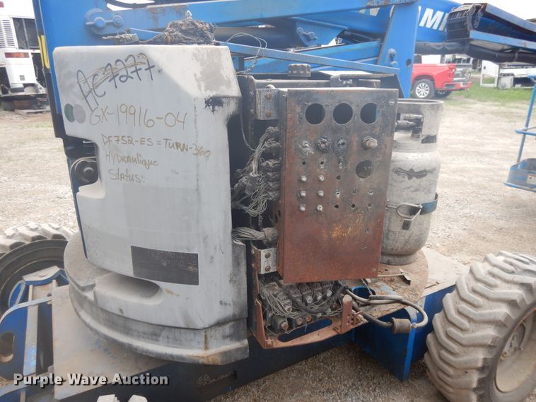 image for item DG7982 2007 Genie Z34/22  boom lift