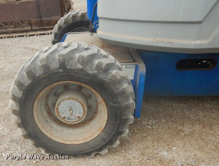 image for item DG7982 2007 Genie Z34/22  boom lift