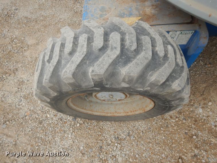 image for item DG7982 2007 Genie Z34/22  boom lift