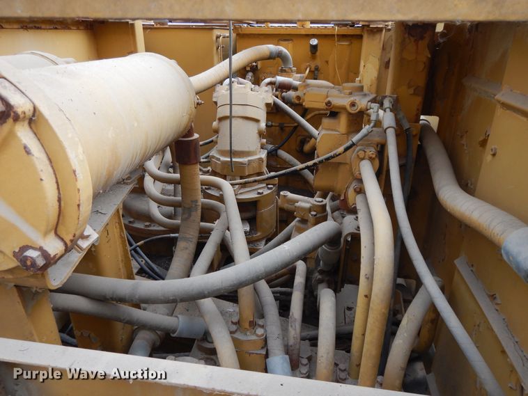 image for item DG7983 1985 Caterpillar 245  hydraulic excavator