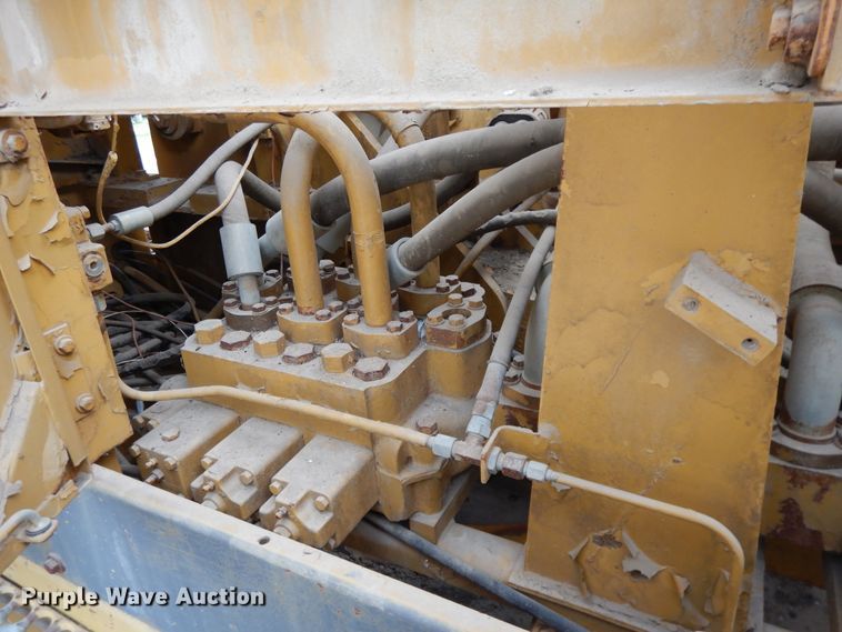 image for item DG7983 1985 Caterpillar 245  hydraulic excavator