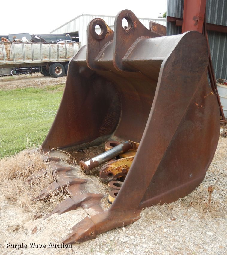 image for item DG7983 1985 Caterpillar 245  hydraulic excavator