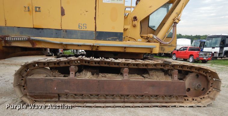 image for item DG7983 1985 Caterpillar 245  hydraulic excavator