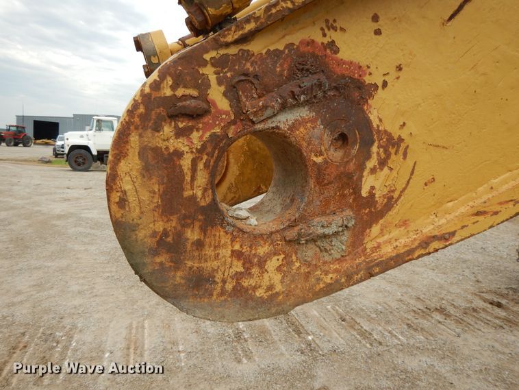 image for item DG7983 1985 Caterpillar 245  hydraulic excavator
