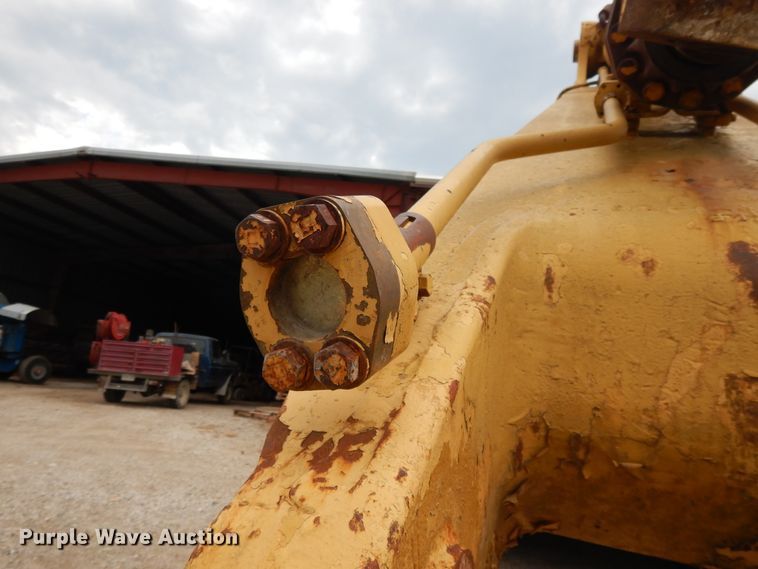 image for item DG7983 1985 Caterpillar 245  hydraulic excavator