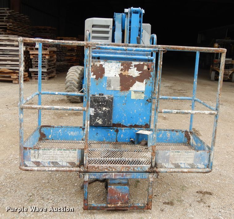 image for item DG7984 1997 Genie Z45/22  boom lift