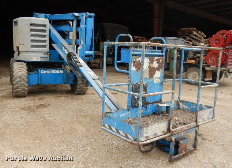 image for item DG7984 1997 Genie Z45/22  boom lift