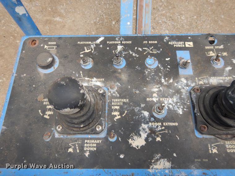 image for item DG7984 1997 Genie Z45/22  boom lift