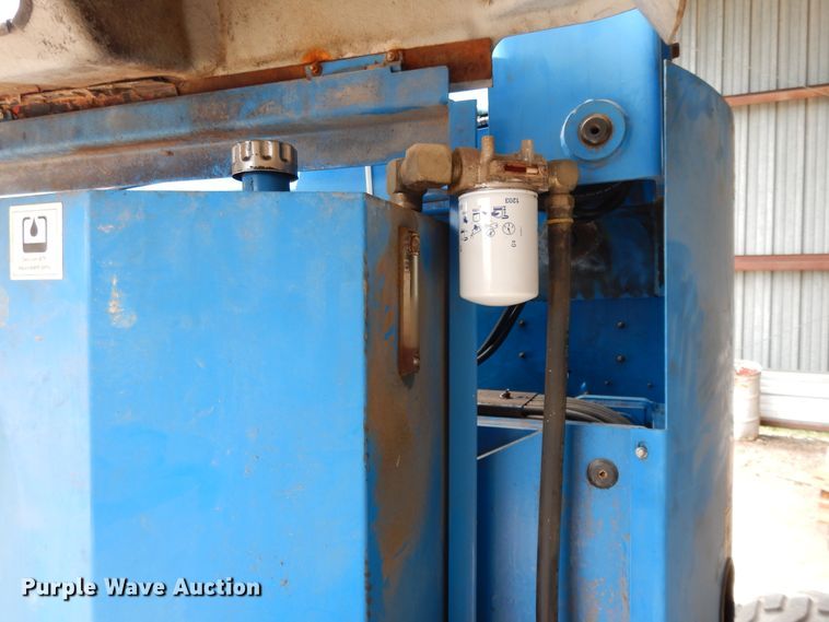 image for item DG7984 1997 Genie Z45/22  boom lift