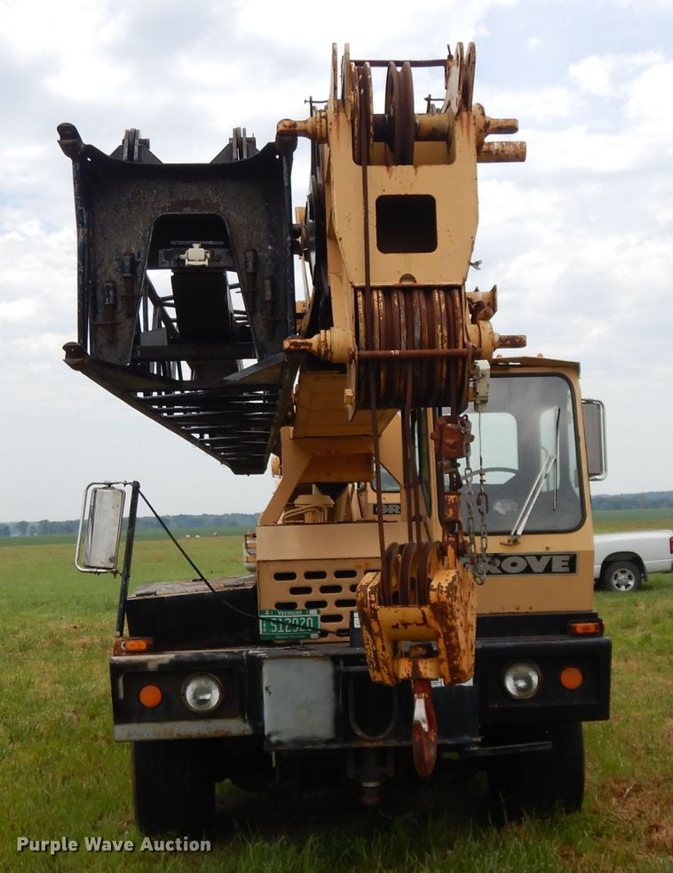 image for item DG7985 Grove TMS250C  crane