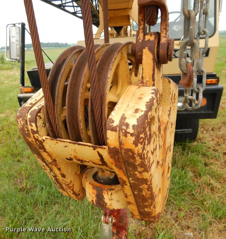 image for item DG7985 Grove TMS250C  crane