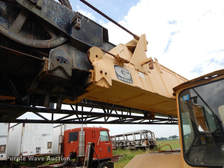 image for item DG7985 Grove TMS250C  crane