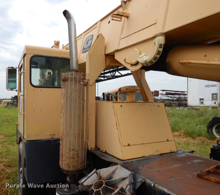 image for item DG7985 Grove TMS250C  crane