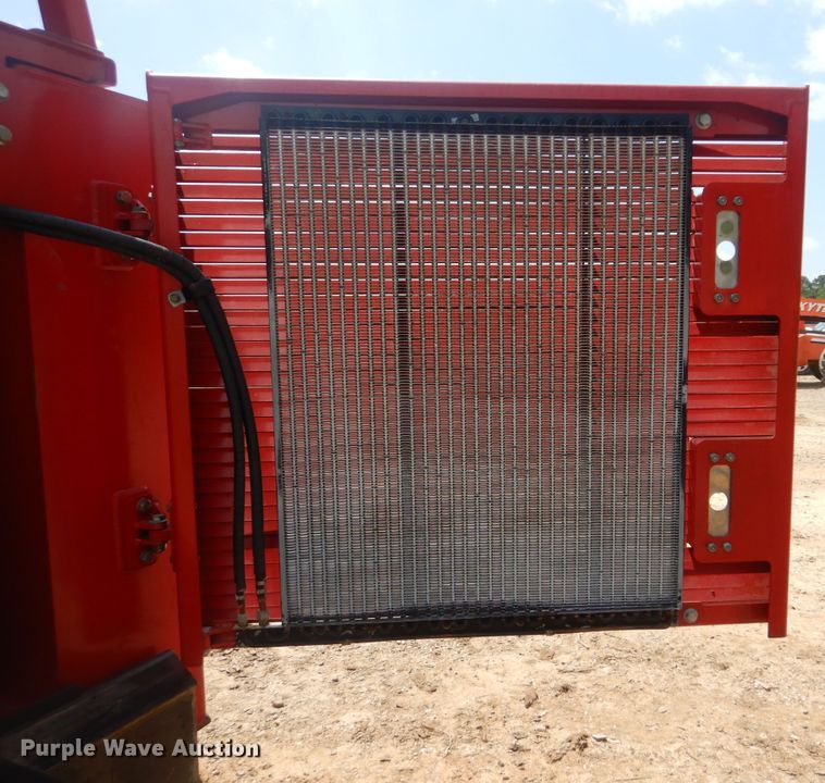 image for item DG8620 2013 Lamtrac LTR8300T  mulcher