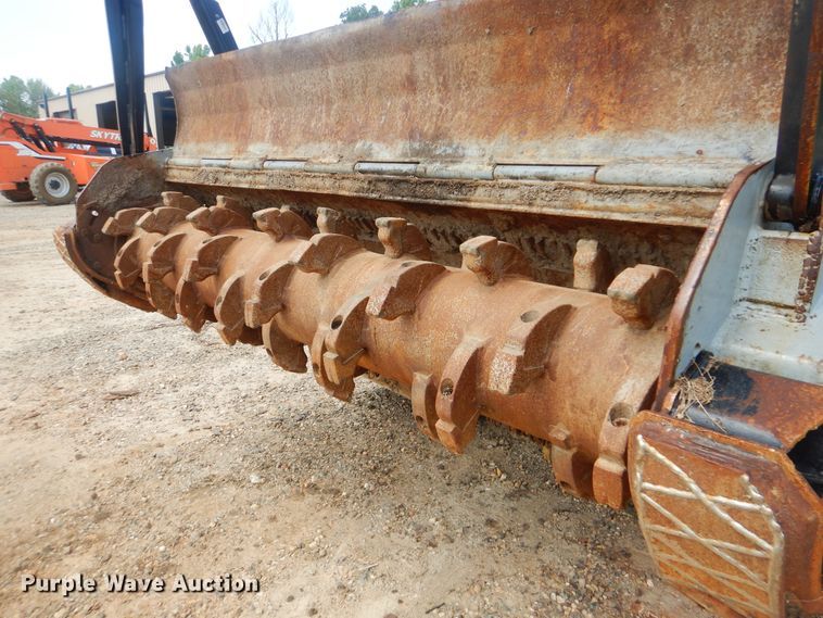 image for item DG8620 2013 Lamtrac LTR8300T  mulcher