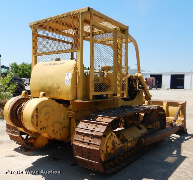 image for item DG8642 1961 Caterpillar D6B  dozer