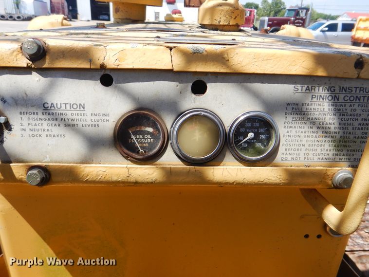 image for item DG8642 1961 Caterpillar D6B  dozer