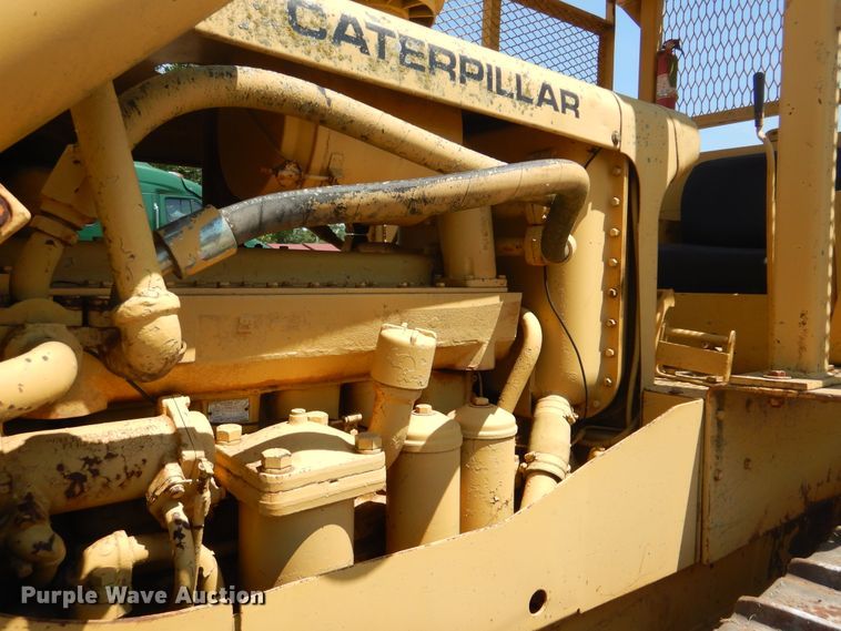 image for item DG8642 1961 Caterpillar D6B  dozer