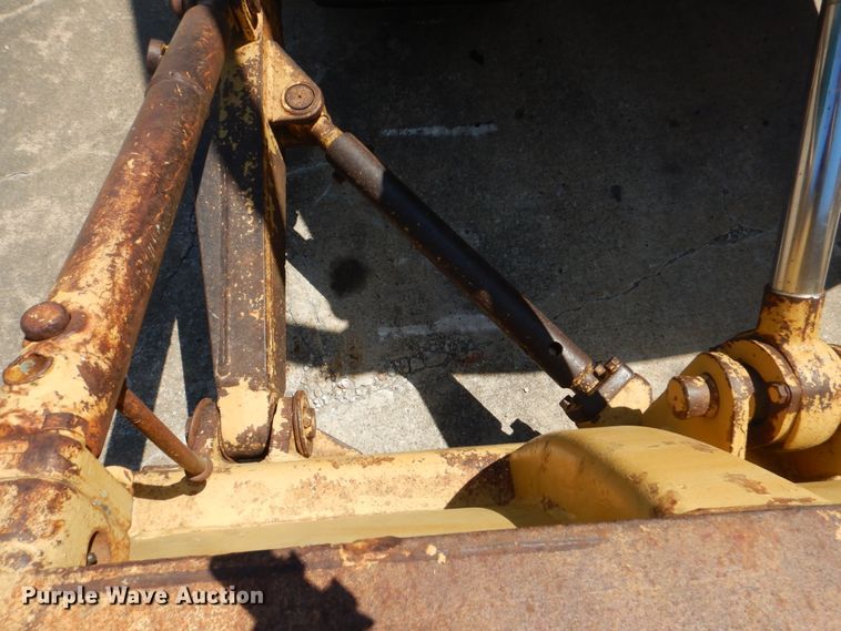 image for item DG8642 1961 Caterpillar D6B  dozer