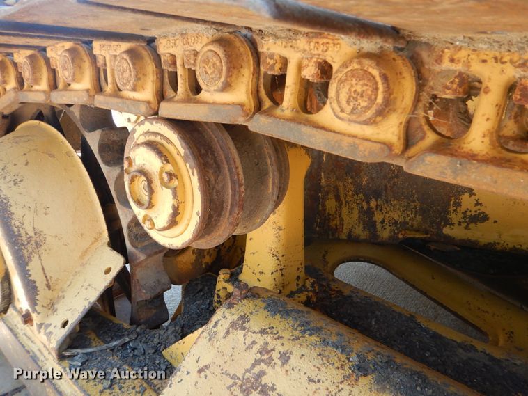 image for item DG8642 1961 Caterpillar D6B  dozer